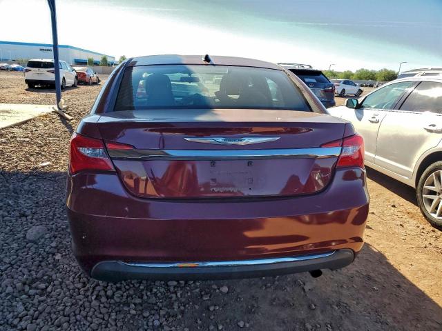 Chrysler 200 Lx Image 8