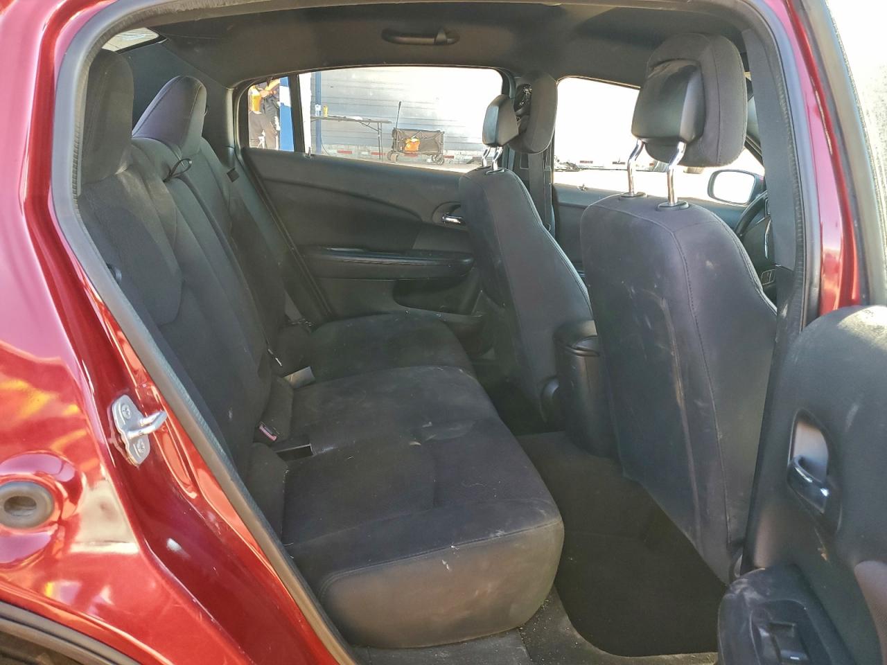 Chrysler 200 Lx Image 5