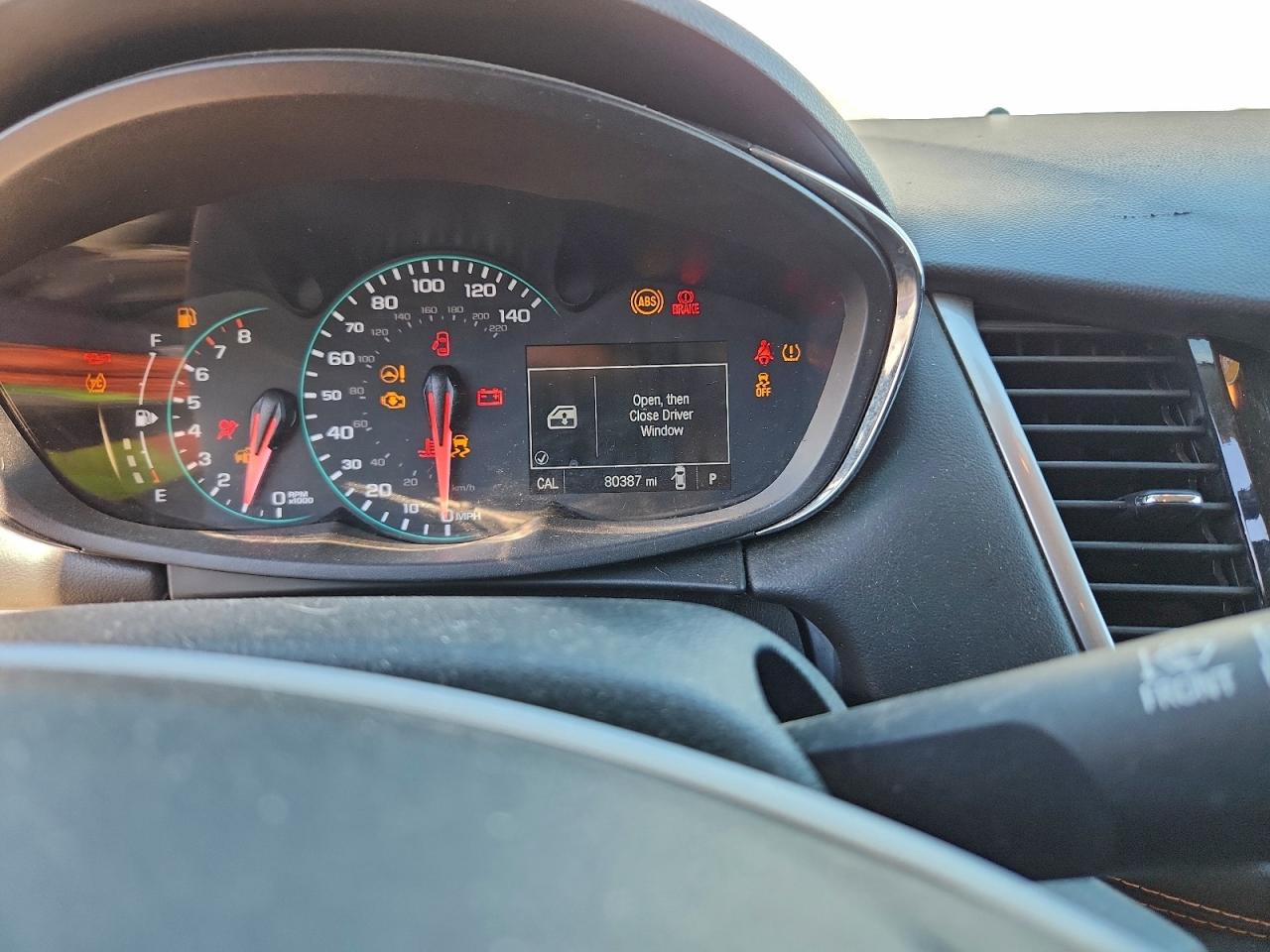 Chevrolet Trax Ls Image 13