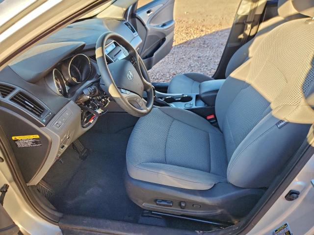 Hyundai SONATA Gls Image 11