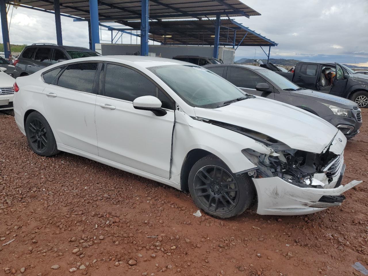 Ford Fusion Se Image 10