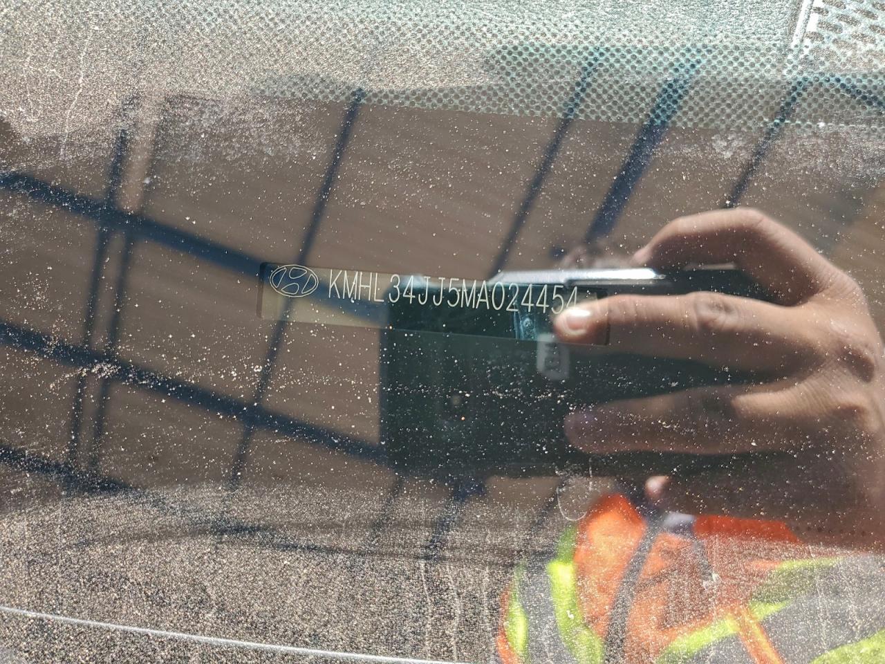 Hyundai SONATA Hybrid Image 9