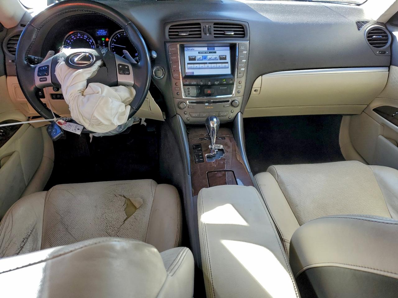 Lexus Is 250 Image 12