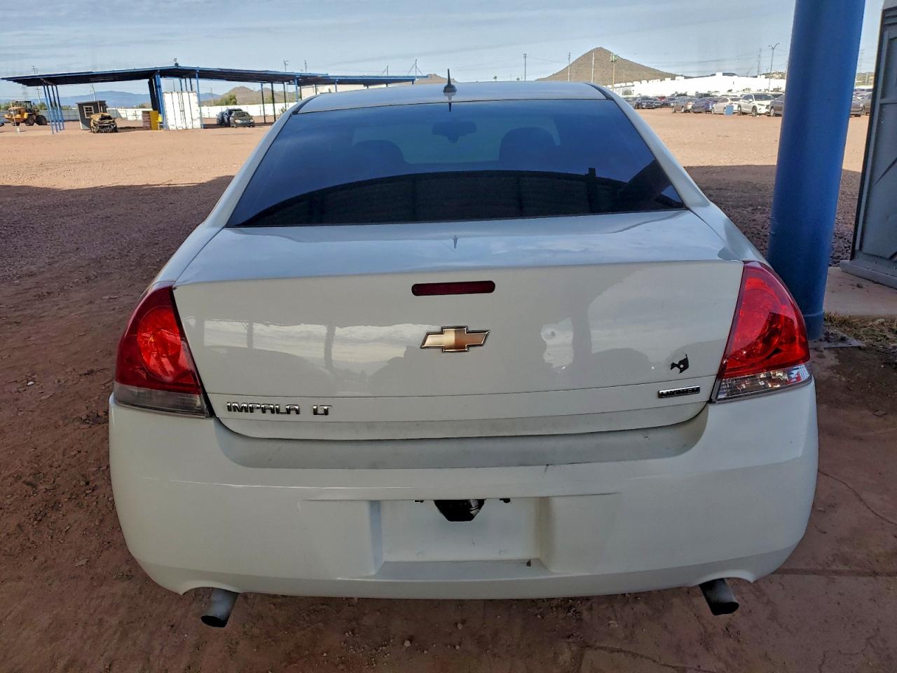 Chevrolet Impala Lt Image 9