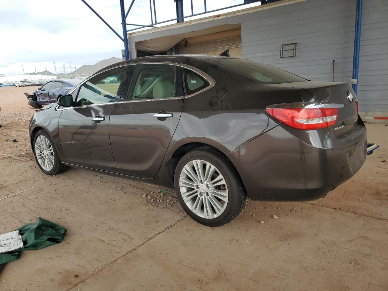 Buick Verano Image 2