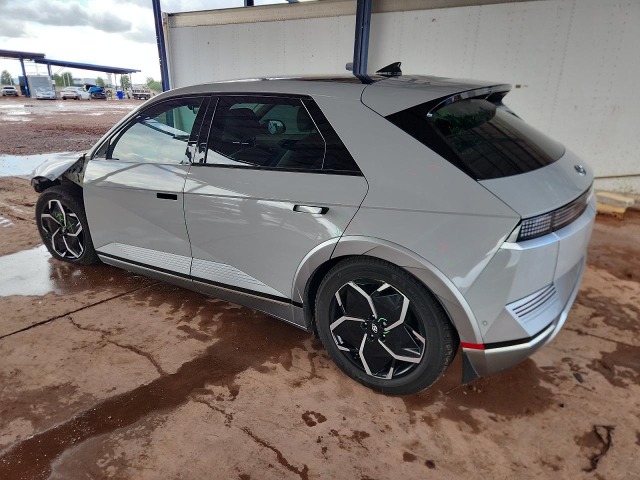 Hyundai Ioniq Limited Image 2