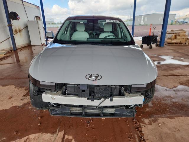 Hyundai Ioniq Limited Image 5