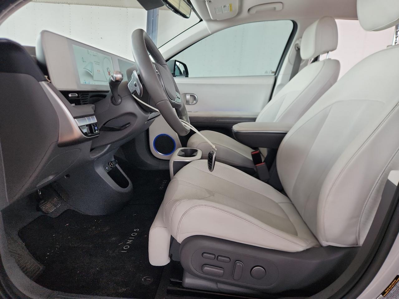 Hyundai Ioniq Limited Image 9