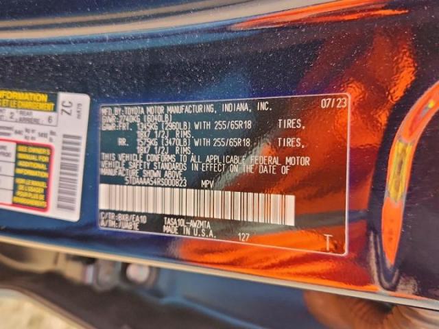 Toyota Grand High Xle Image 12