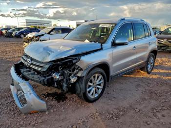  Salvage Volkswagen Tiguan