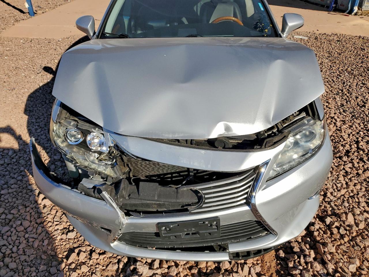 Lexus Es 300h Image 5