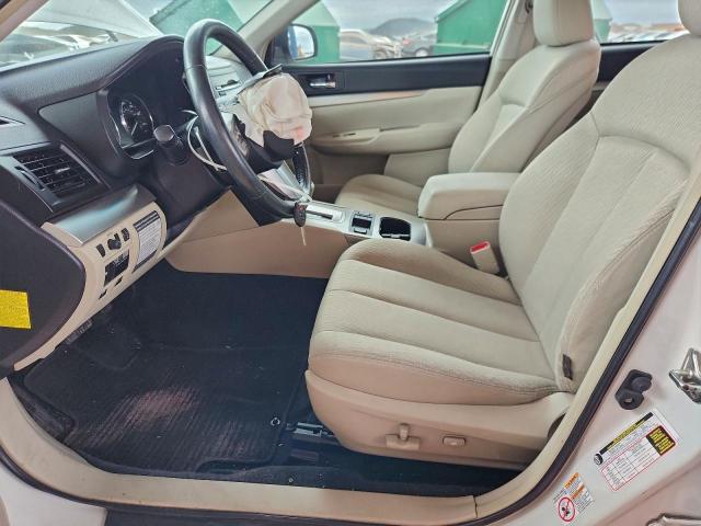 Subaru Legacy 2.5i Premium Image 6