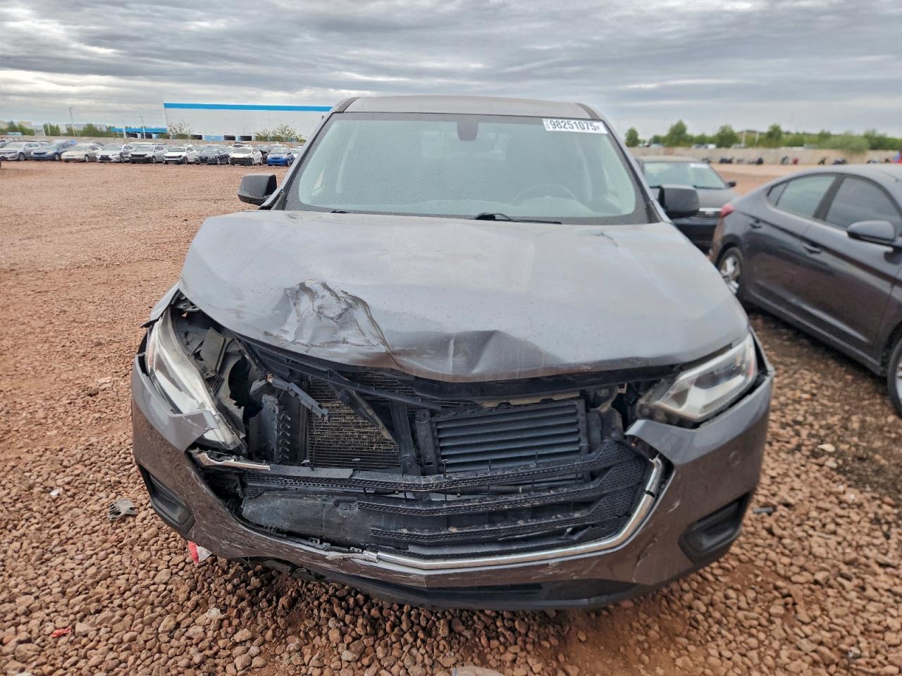 Chevrolet Traverse Ls Image 4