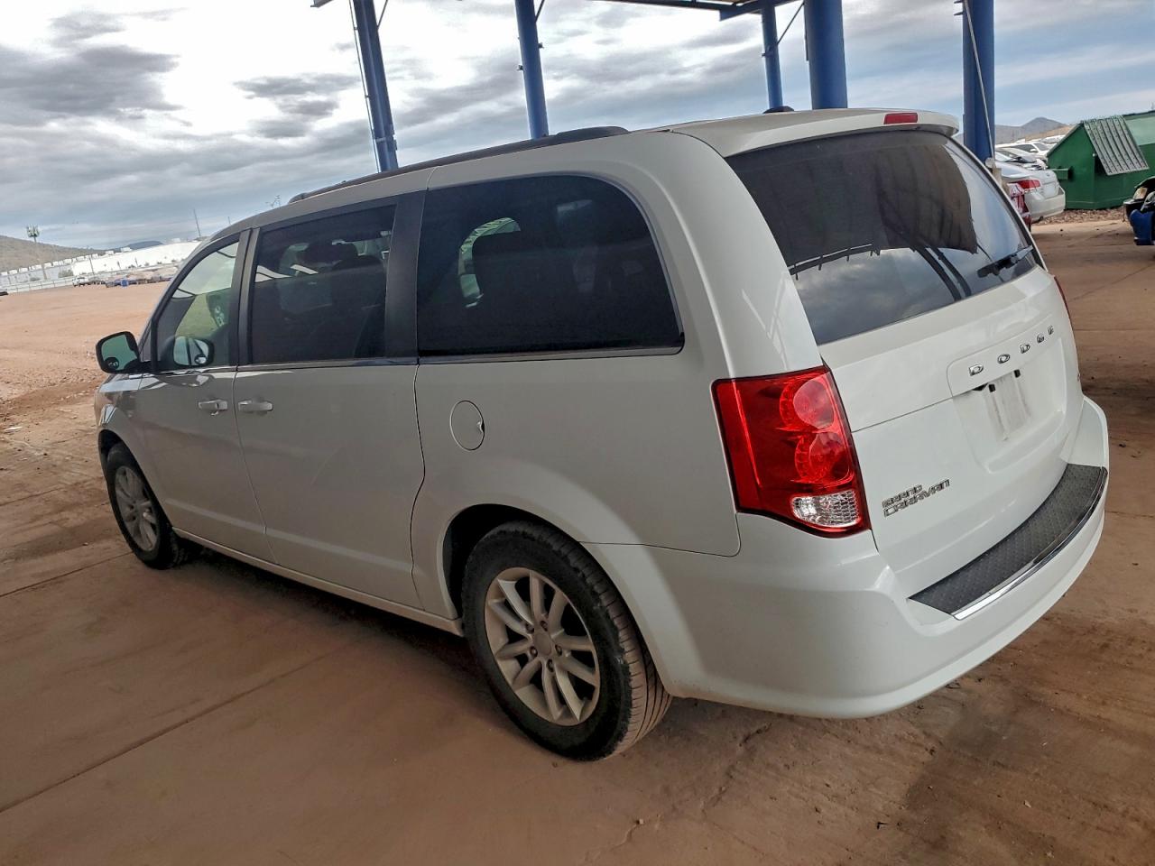 Dodge Caravan Sxt Image 6