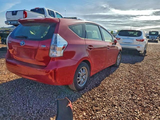 Toyota Prius Image 12