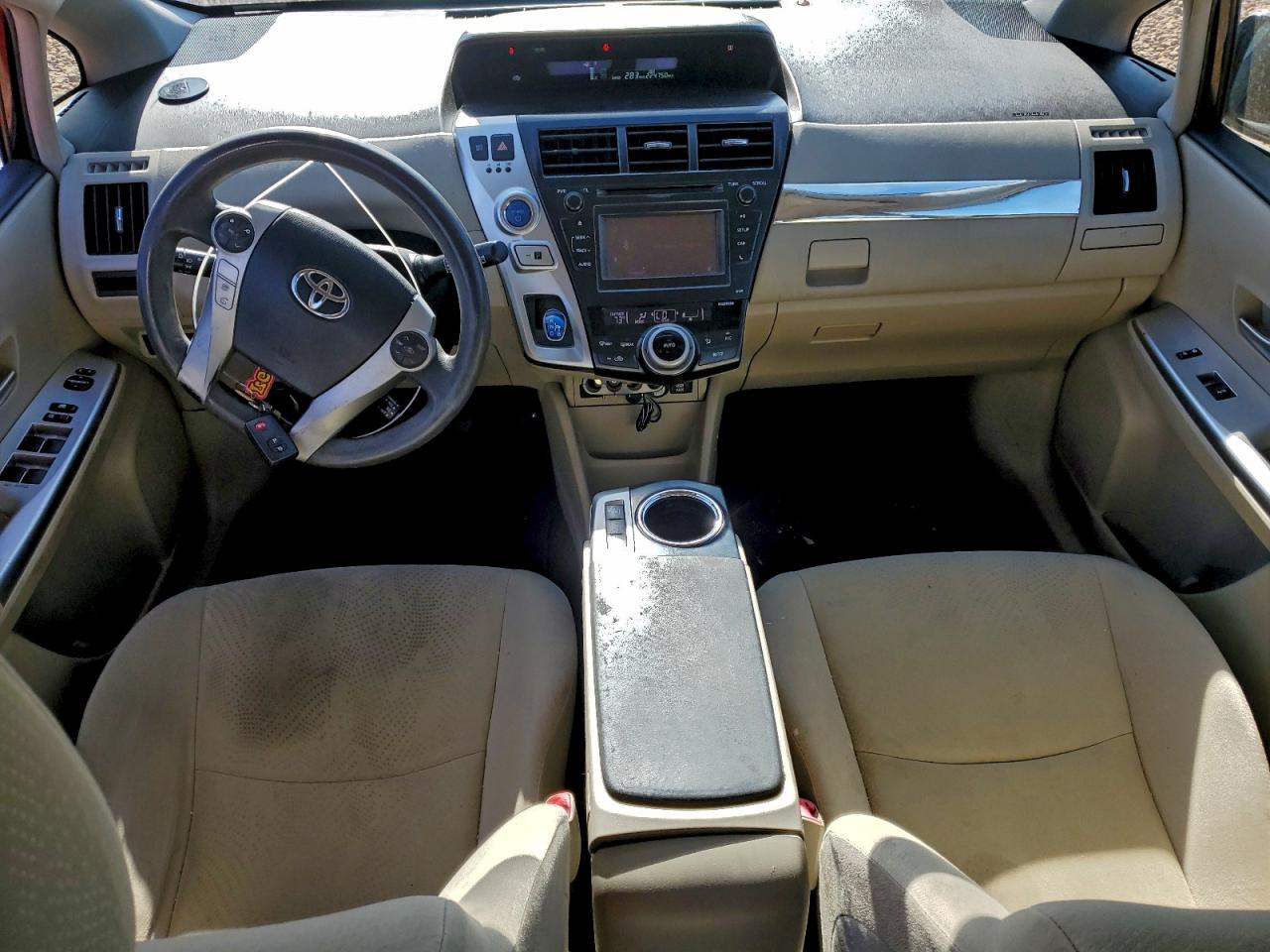 Toyota Prius Image 10