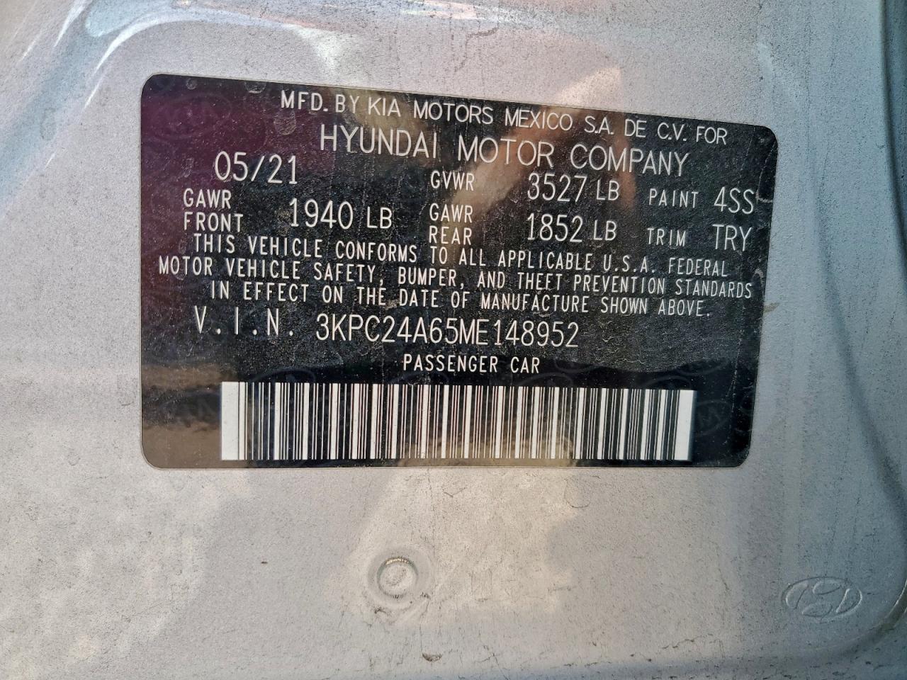 Hyundai ACCENT Se Image 13