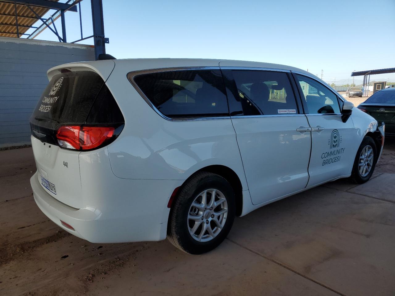 Chrysler Minivan Lx Image 7