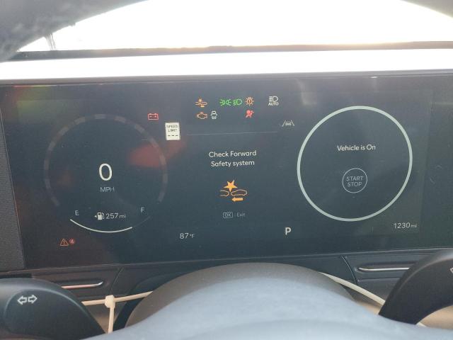 Hyundai KONA Limited Image 13