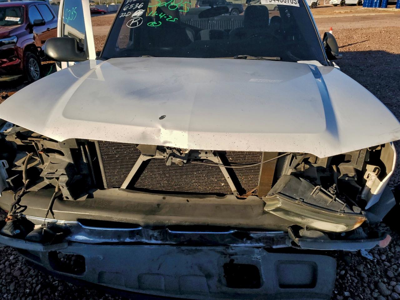 Chevrolet Silverado C1500 Image 8