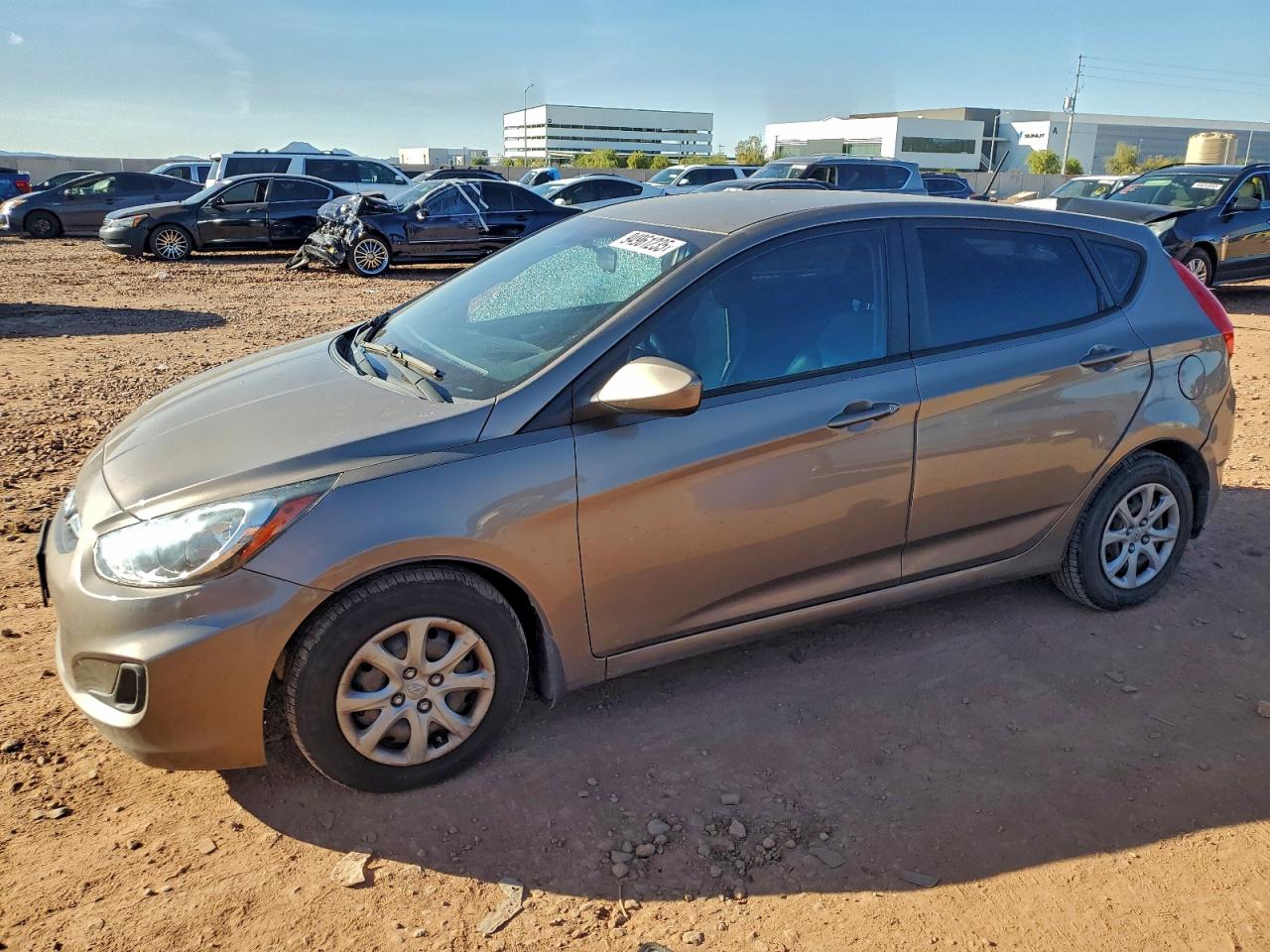 Hyundai ACCENT Gls Image 1