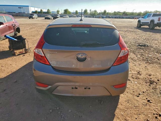 Hyundai ACCENT Gls Image 10