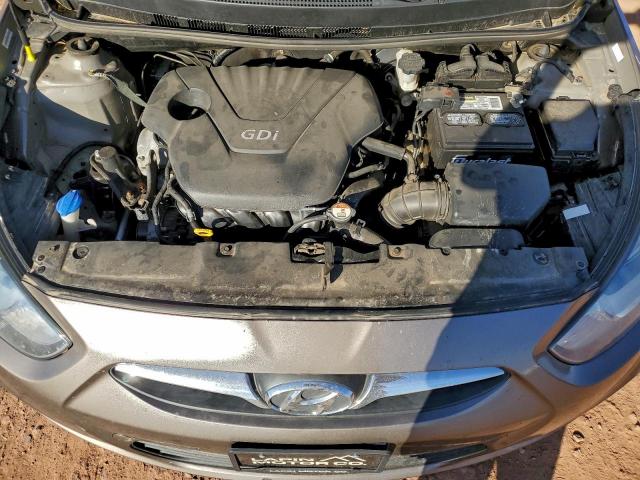 Hyundai ACCENT Gls Image 11