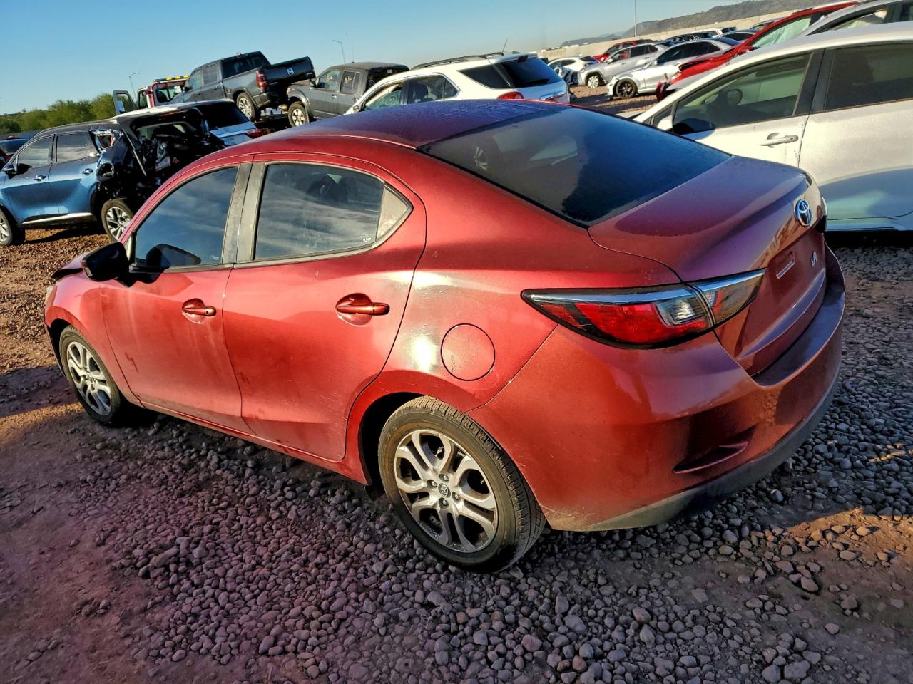 Toyota Yaris Image 9