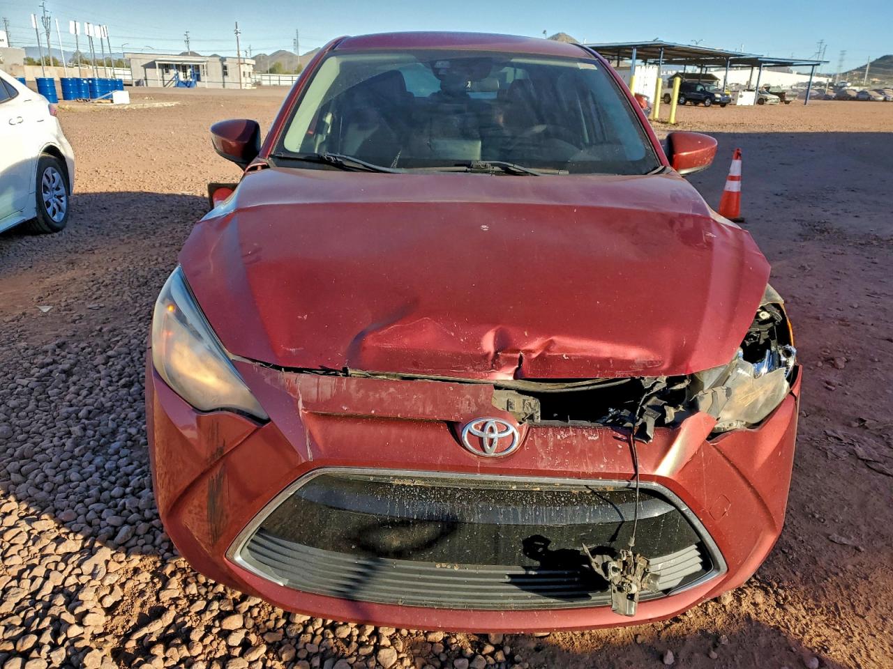 Toyota Yaris Image 8