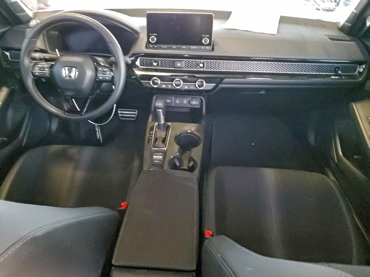 Honda Civic Sport Image 3