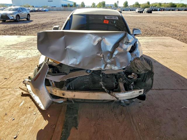 BMW 3 Series I Image 8