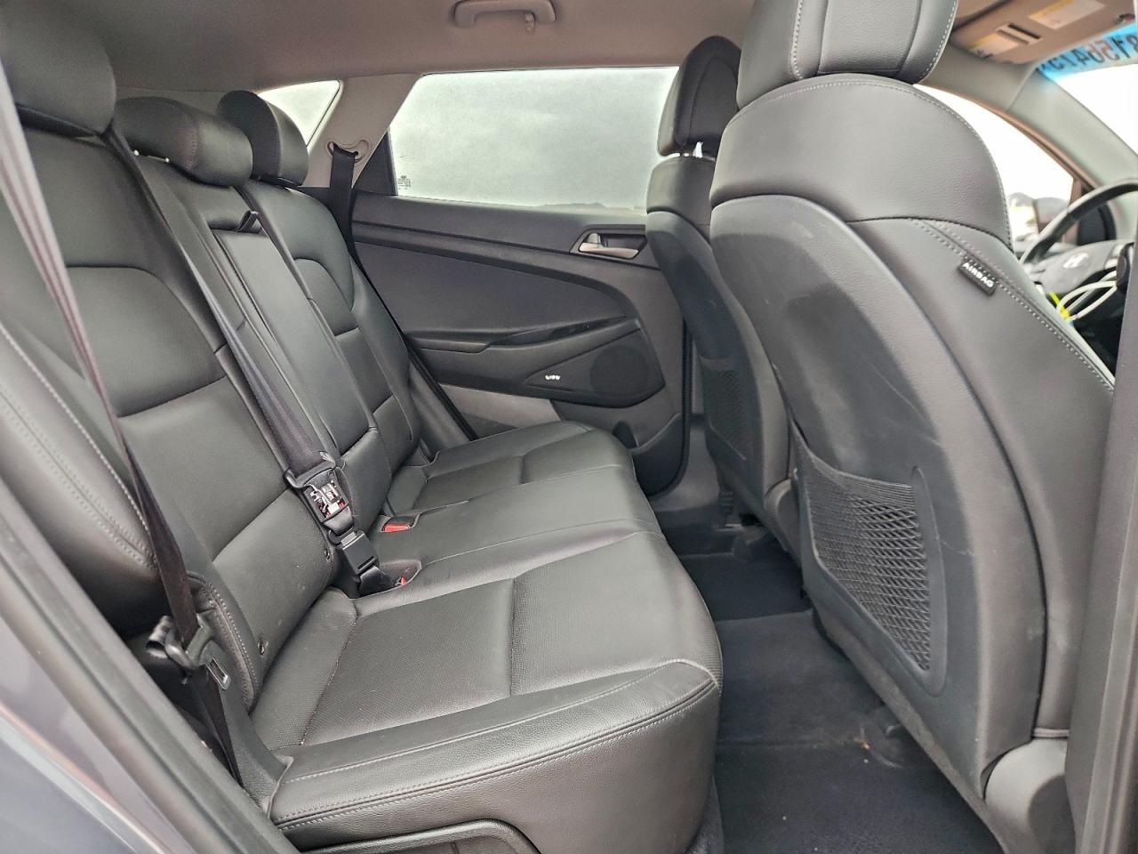 Hyundai TUCSON Value Image 5