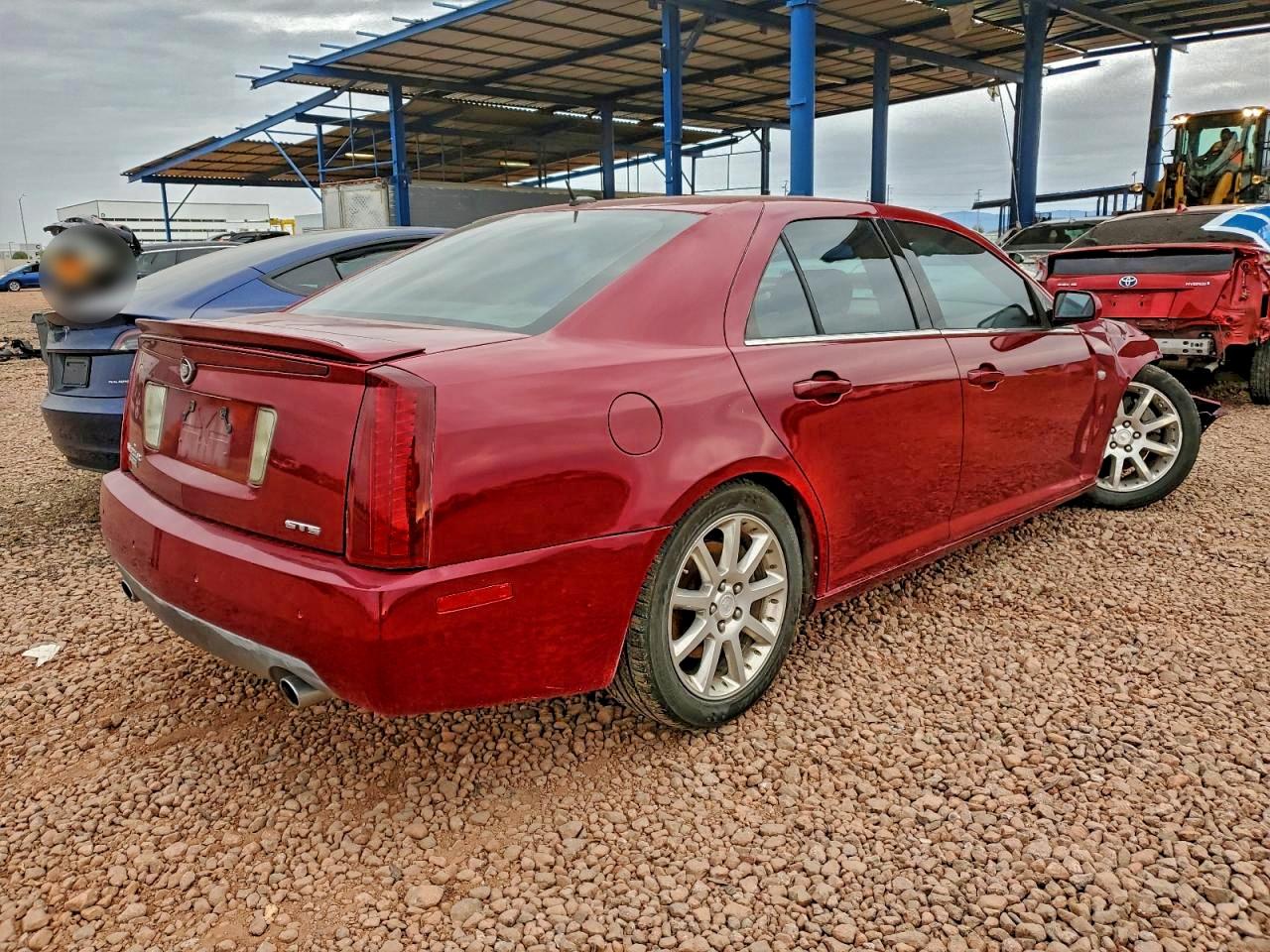 Cadillac STS Image 3