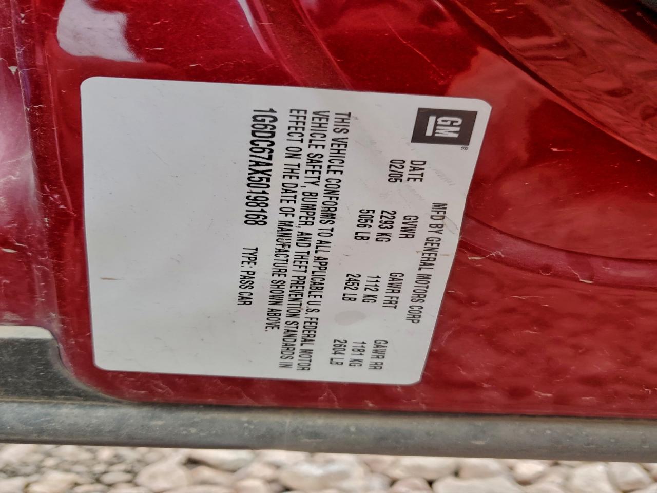 Cadillac STS Image 2