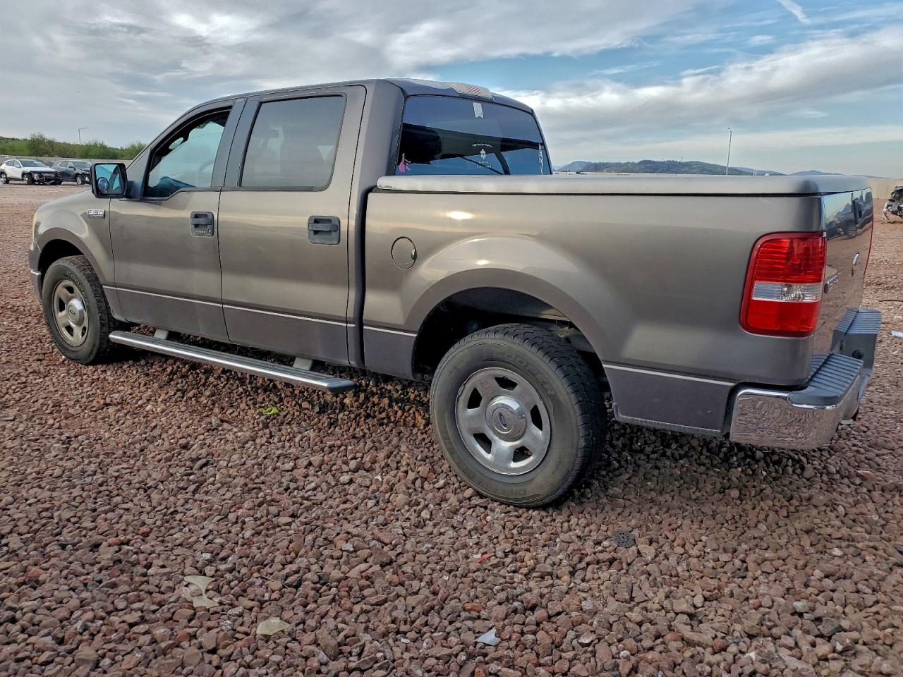 Ford F-150 Supercrew Image 2