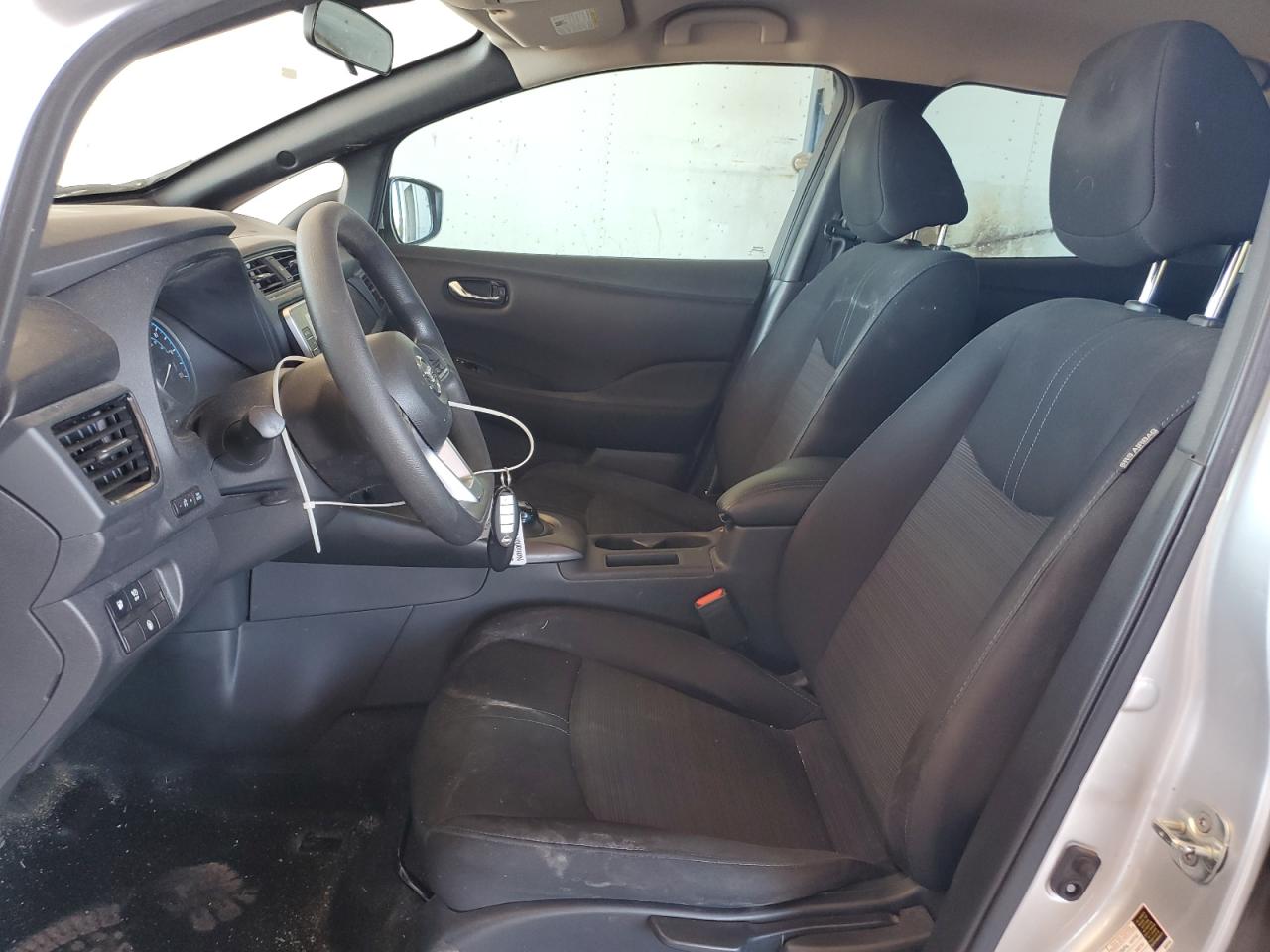 Nissan LEAF S Image 4