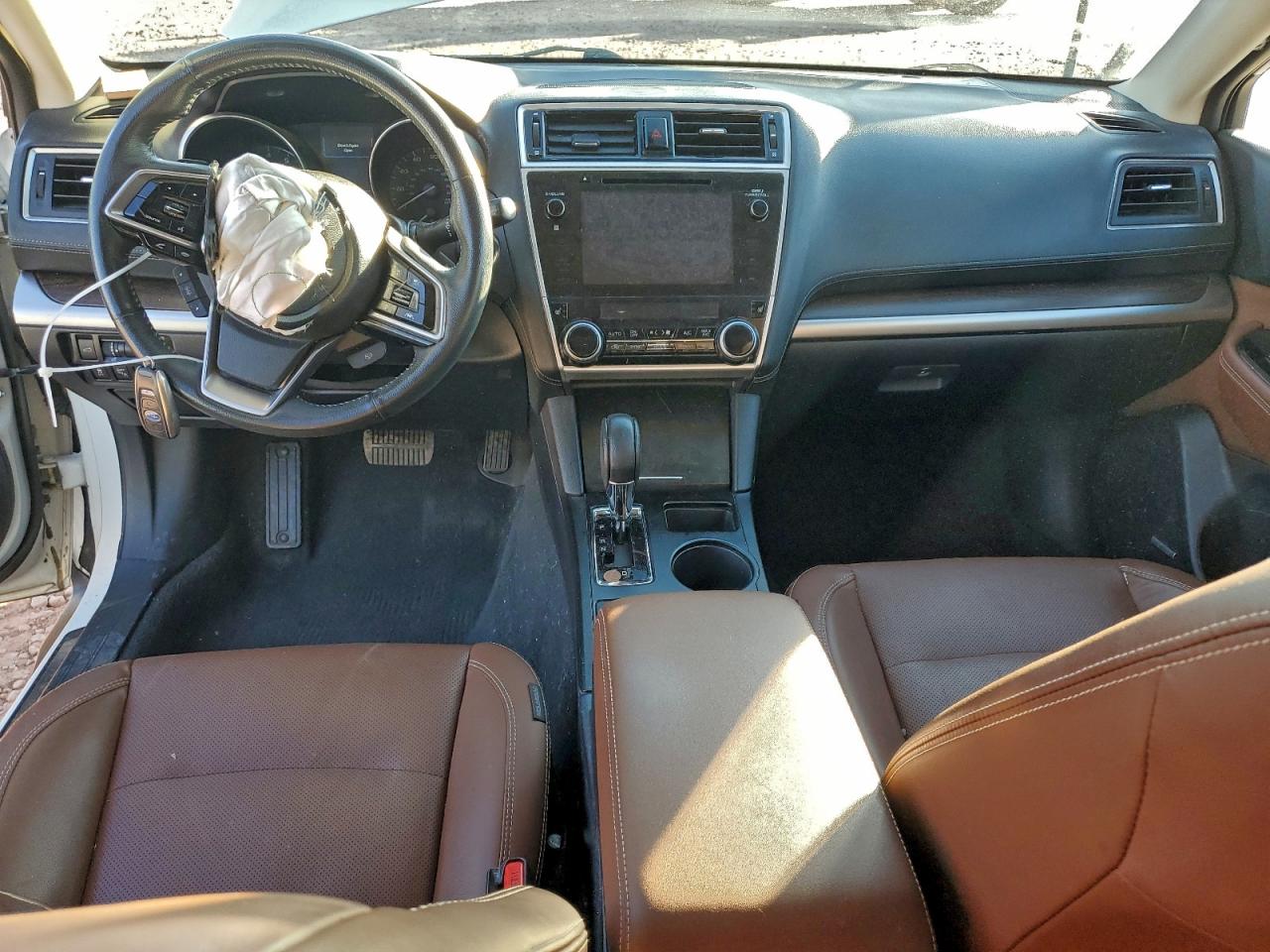 Subaru Outback Touring Image 9