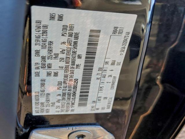 Ford Escape Titanium Image 11