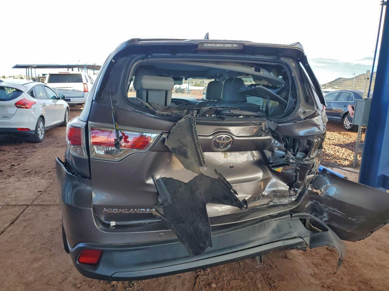 Toyota Highlander Limited Image 7