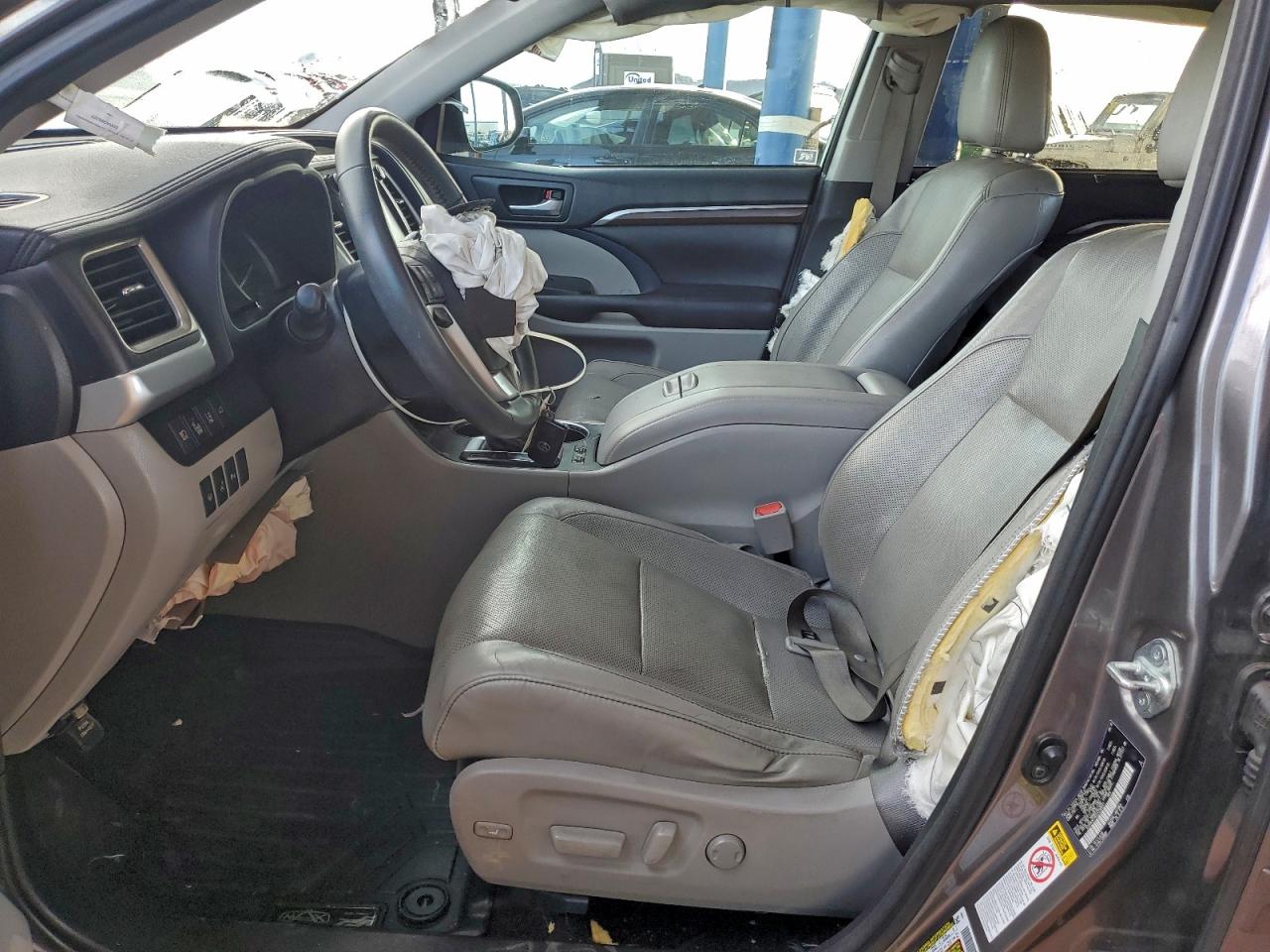 Toyota Highlander Limited Image 11