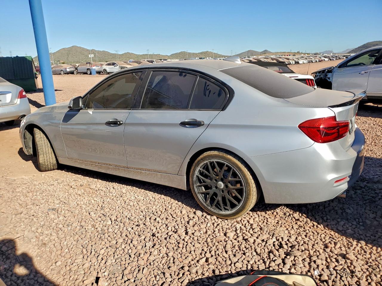 BMW 3 Series I Image 7