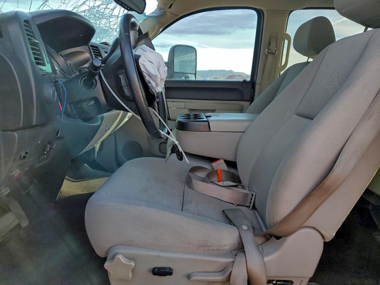 Chevrolet Silverado K2500 Heavy Duty Lt Image 8