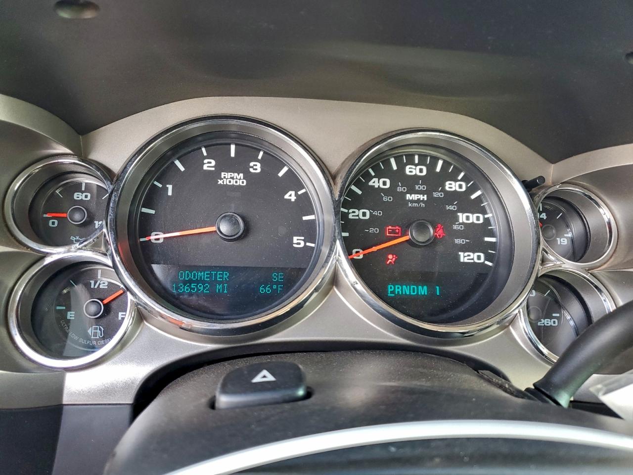 Chevrolet Silverado K2500 Heavy Duty Lt Image 6