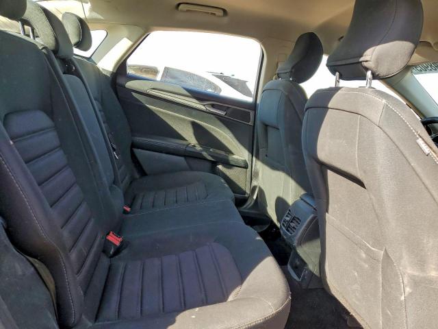 Ford Fusion Se Image 8