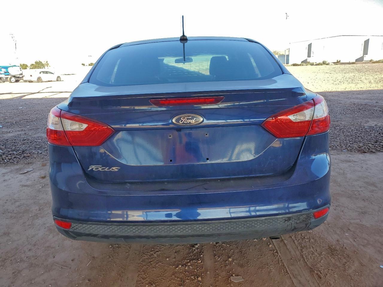 Ford Focus S Image 6