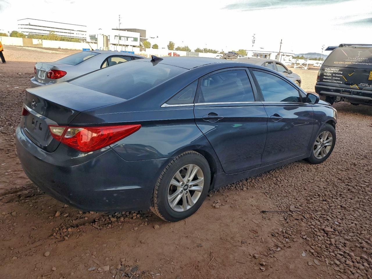 Hyundai SONATA Gls Image 6