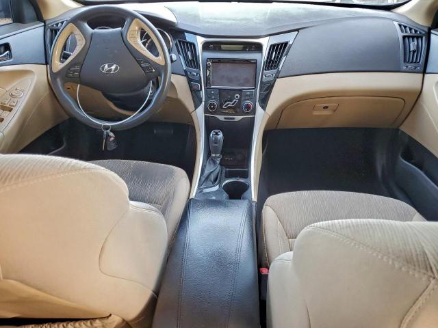 Hyundai SONATA Gls Image 8