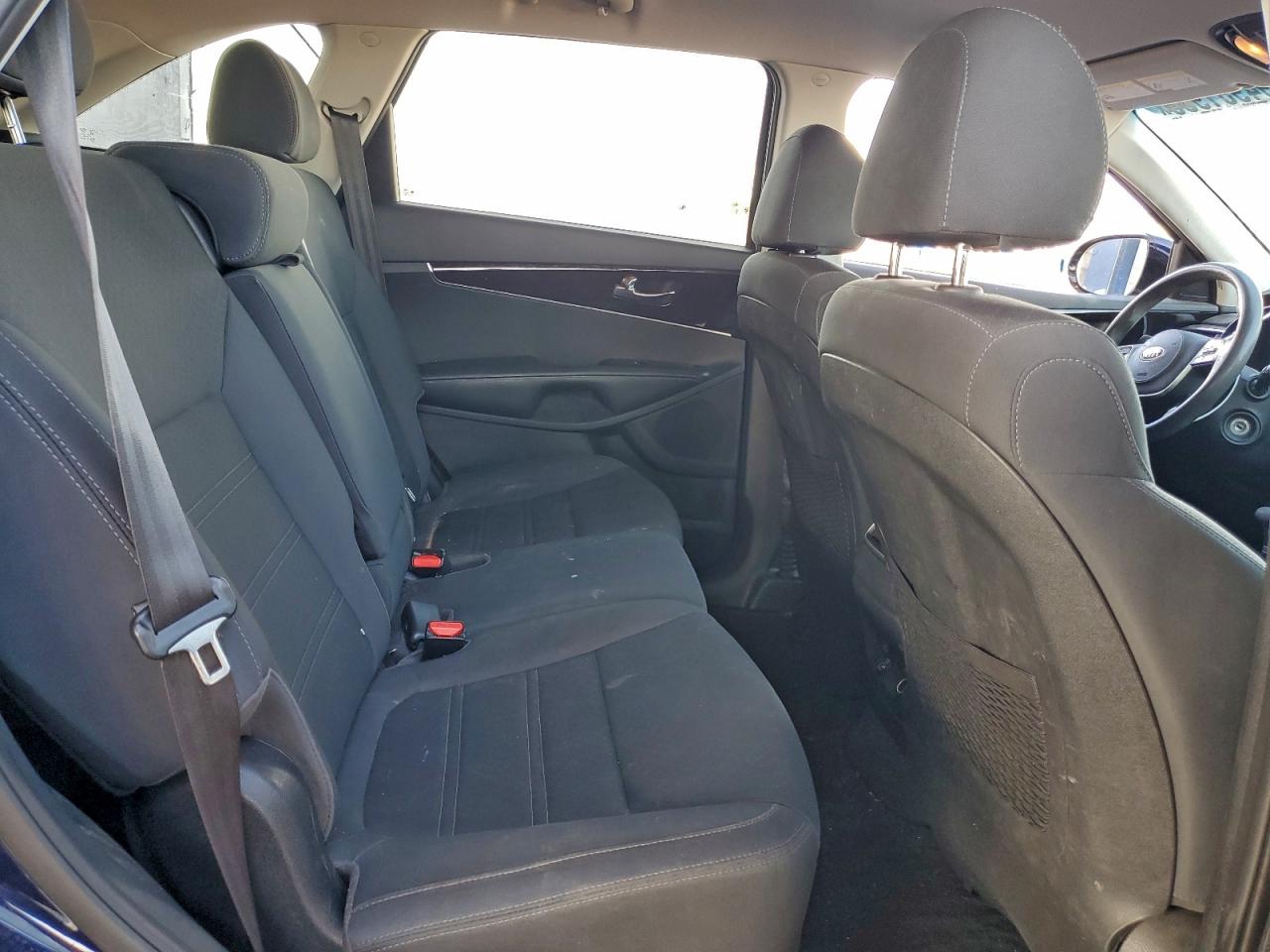 Kia Sorento L Image 9