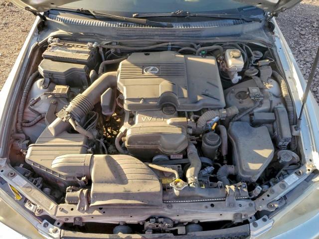 Lexus Is 300 Image 11