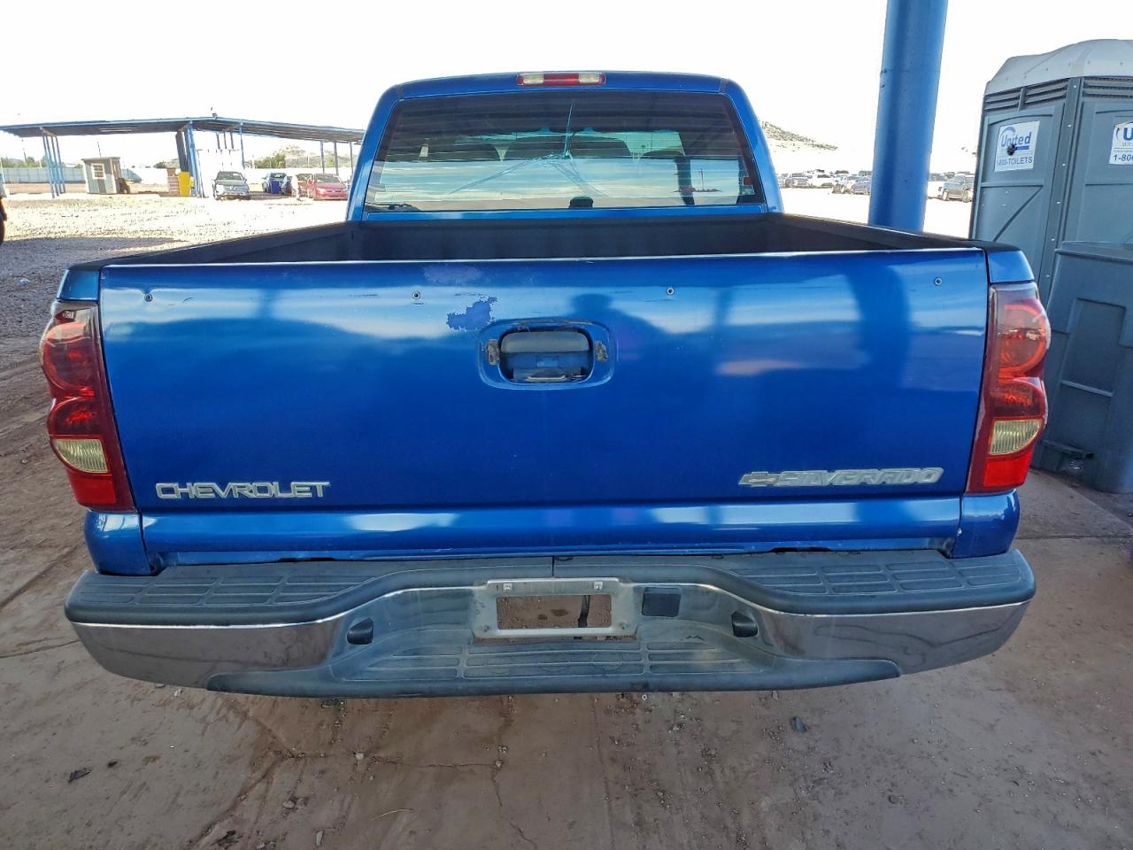 Chevrolet Silverado C1500 Image 5